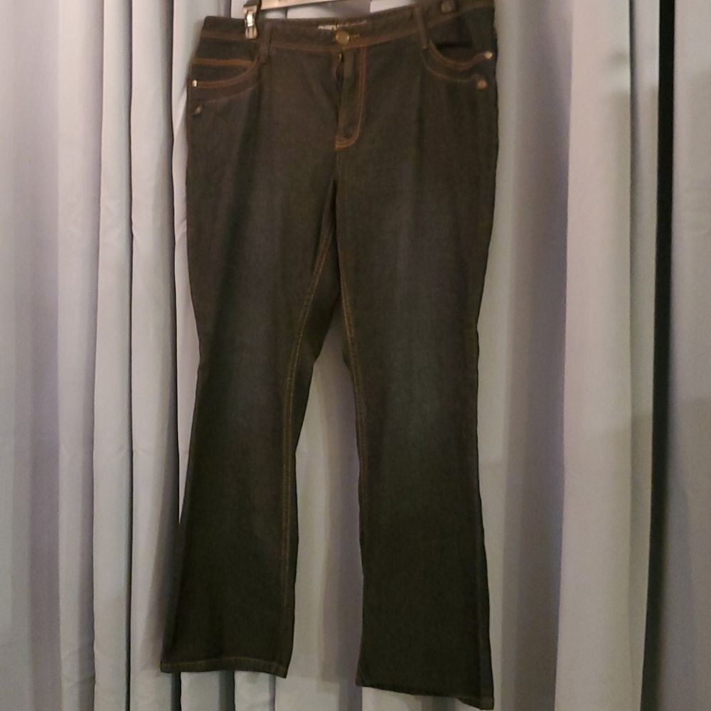 Avenue Bootcut Jeans Size 18 Dark Wash Stretch Denim Blue Plus Size